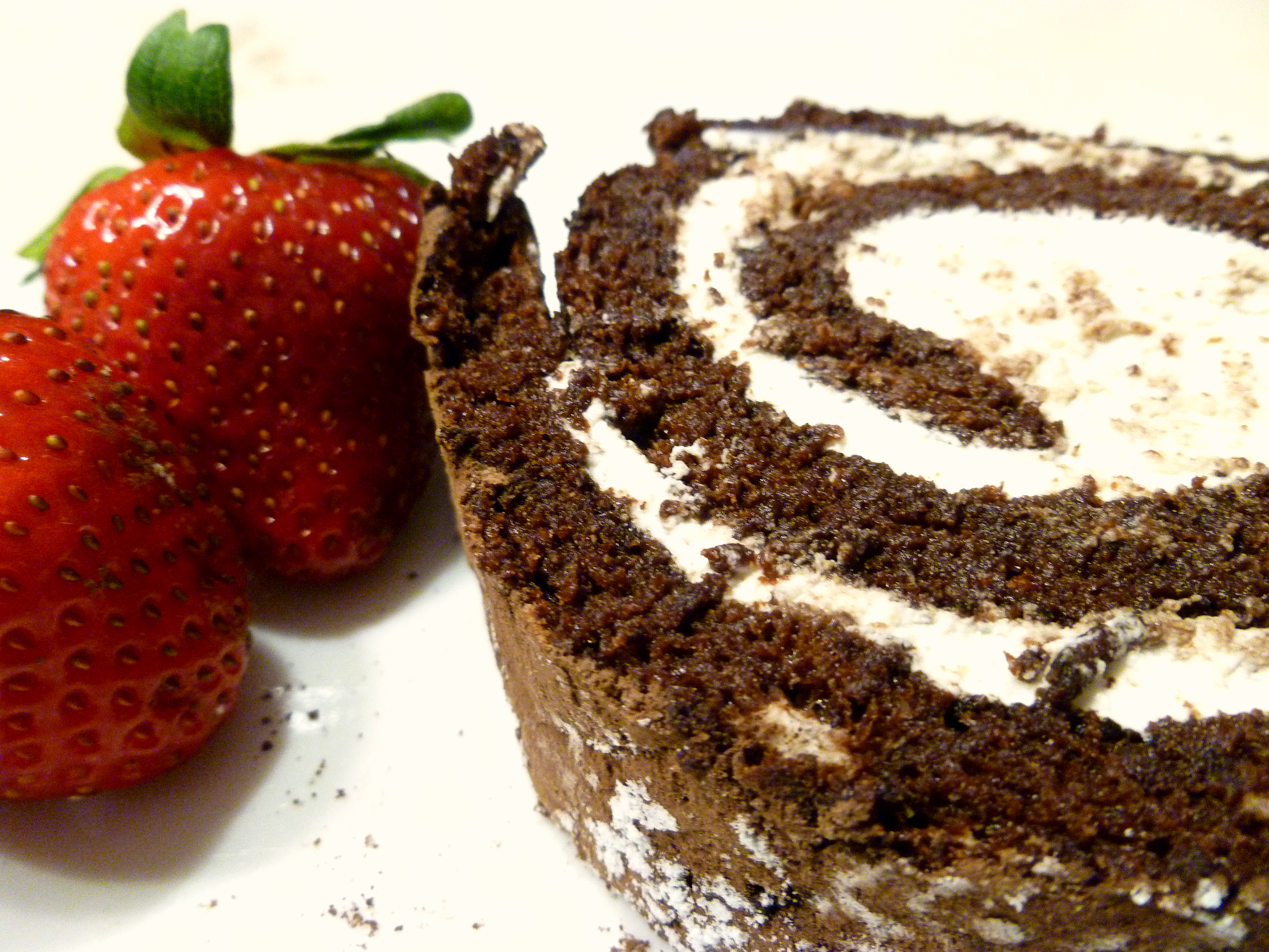 Healthy Double Chocolate Swiss Roll - Gourmandelle