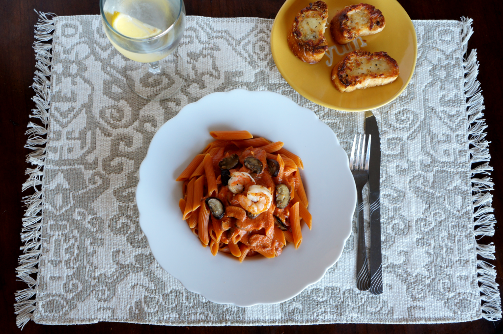 creamy shrimp and mushroom pasta | The Baking Fairy