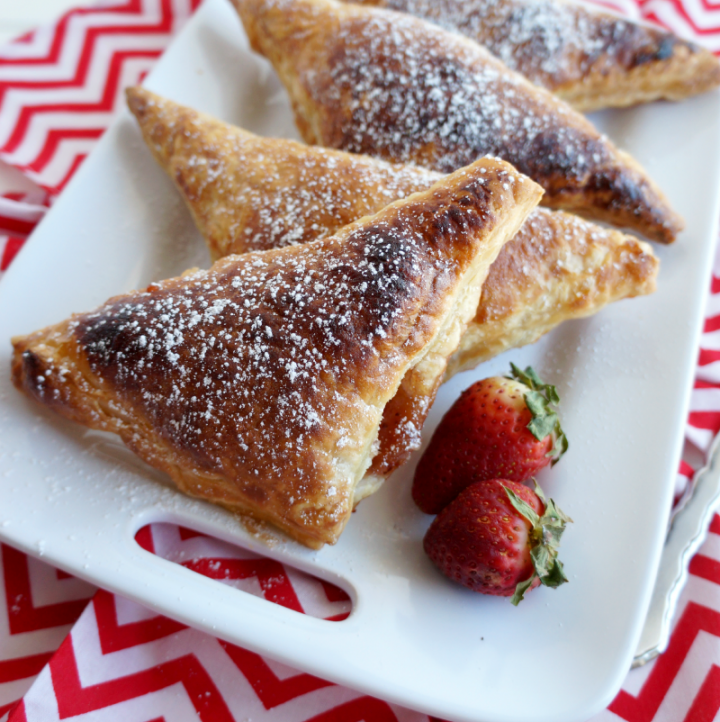 2-ingredient strawberry turnovers - The Baking Fairy