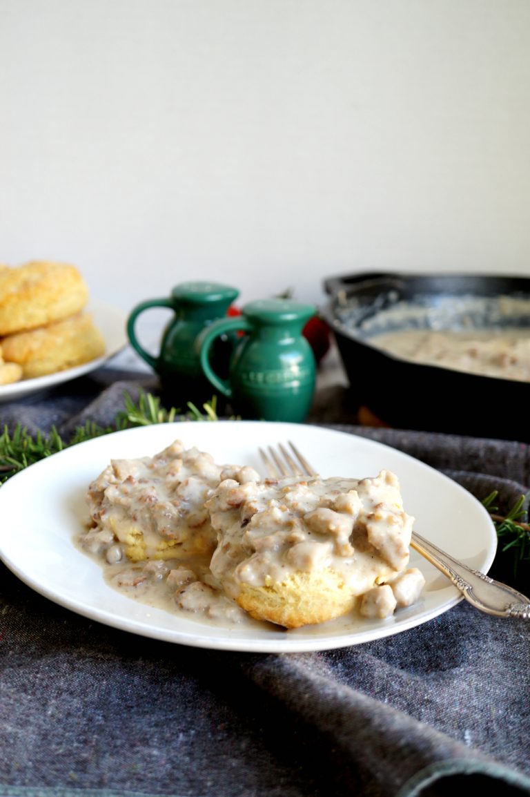 vegan biscuits & gravy - The Baking Fairy