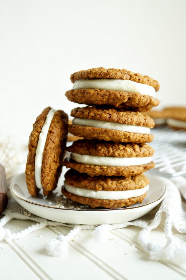 vegan oatmeal creme pies - The Baking Fairy